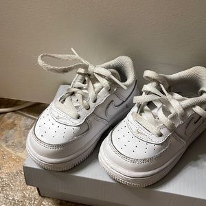 Nike Airforce 1s 🤍